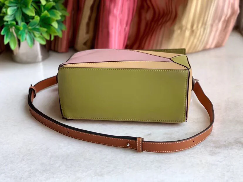 Сумка-пазл Loewe весна/лето 2019 из телячьей кожи