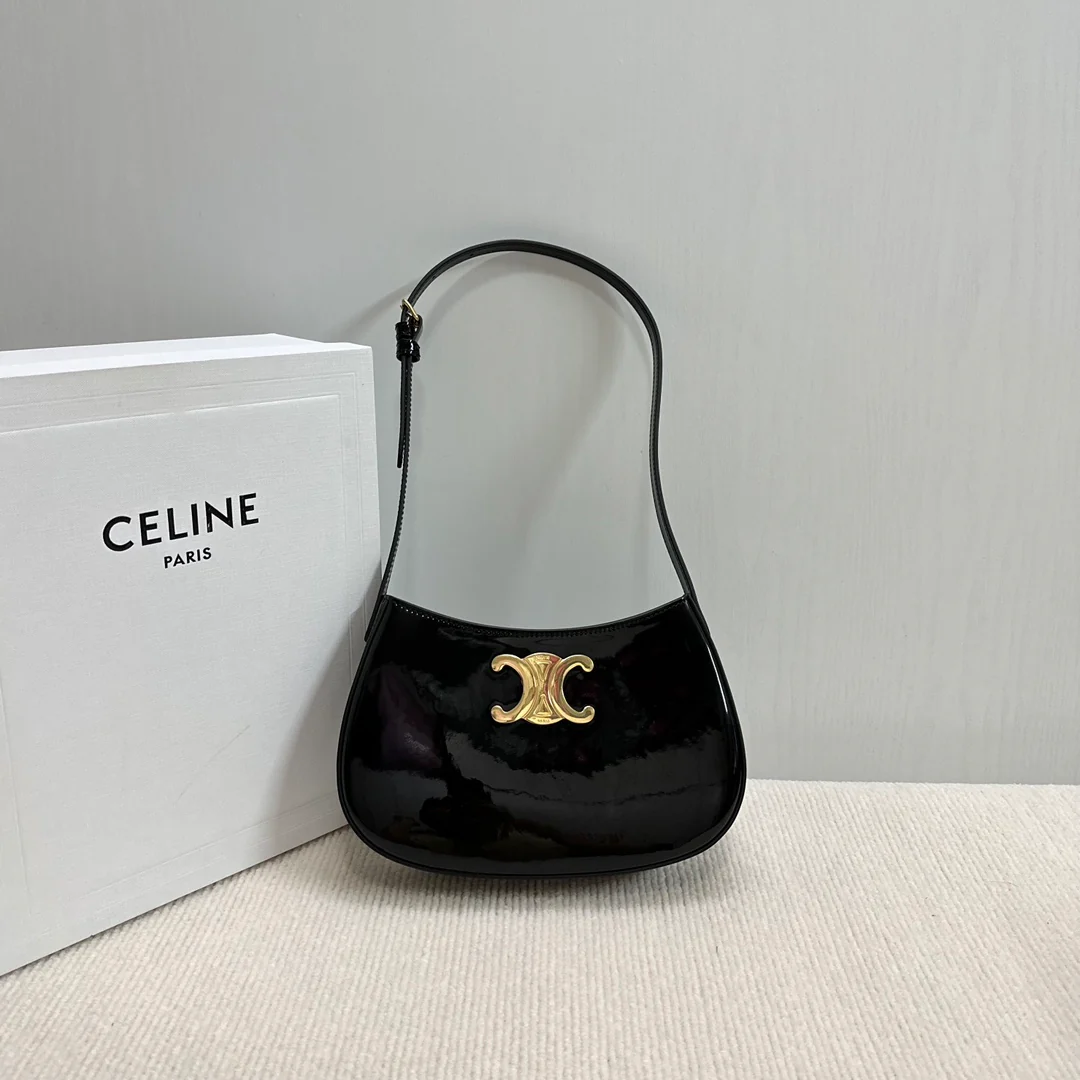 Сумка-подмышка Celine Tilly - лакированная кожа, черная