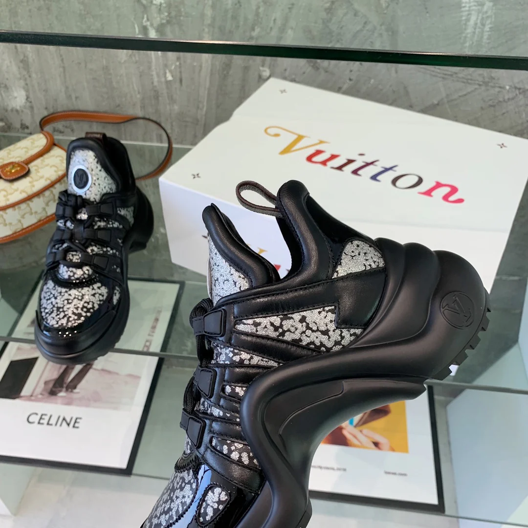 Обувь LV - Массивные кроссовки LV - 1