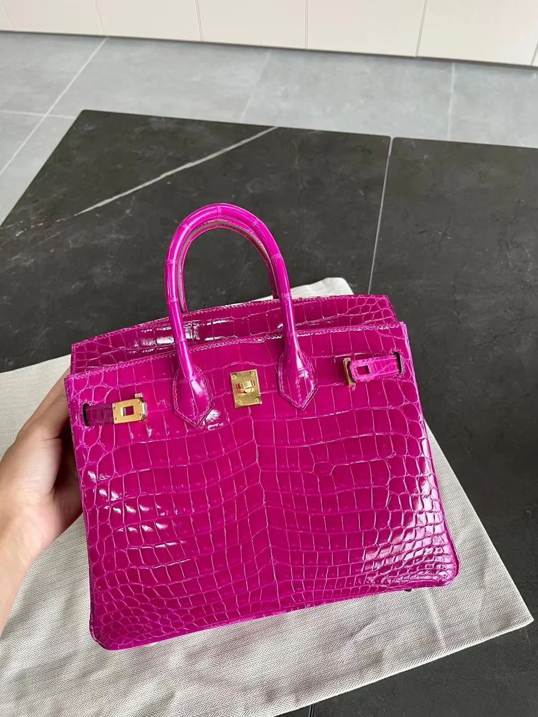 Hermes Birkin 25 Crocodile - Arabian Nights Purple - Gold Buckle