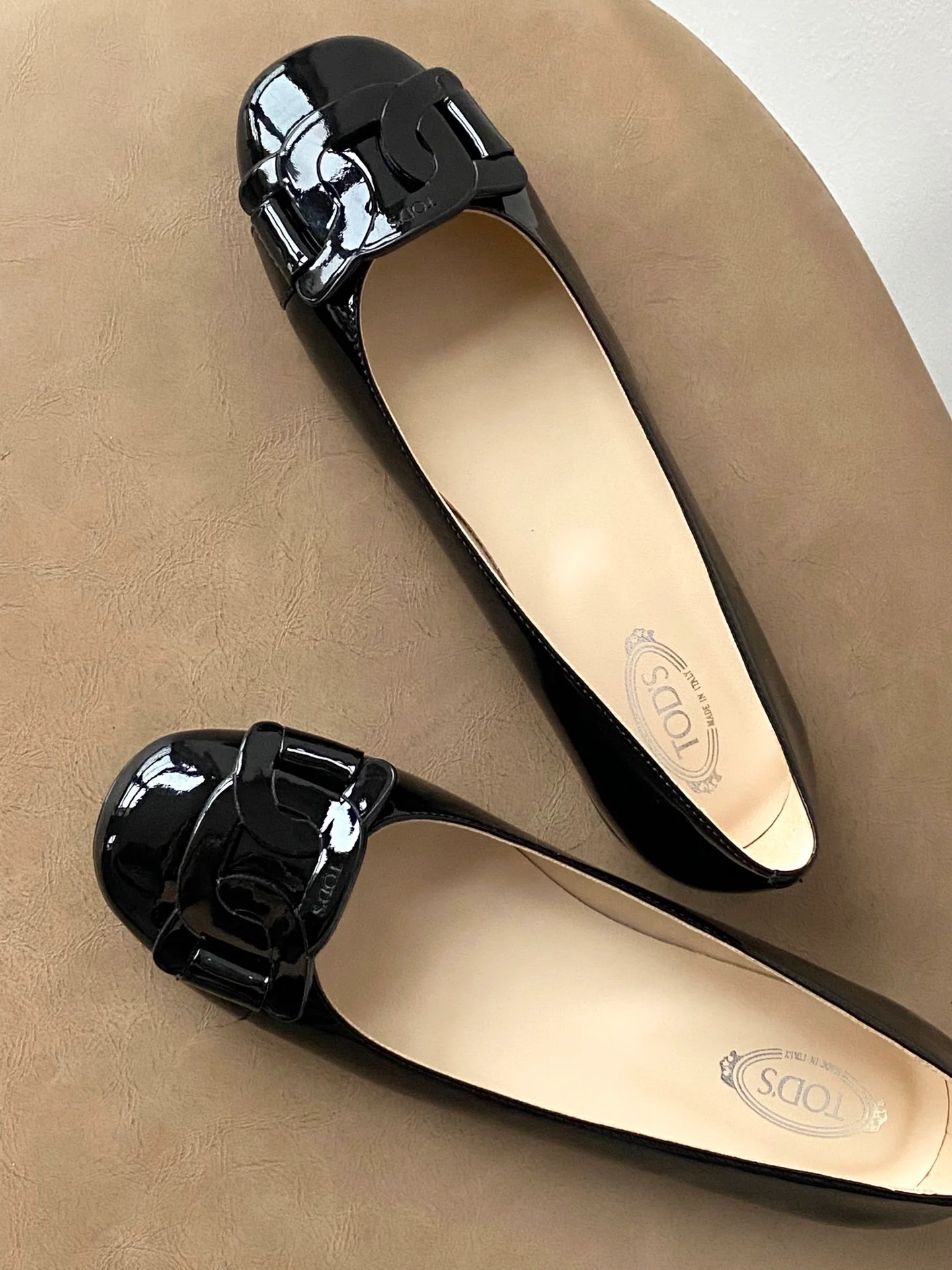 Лакированные балетки Tods