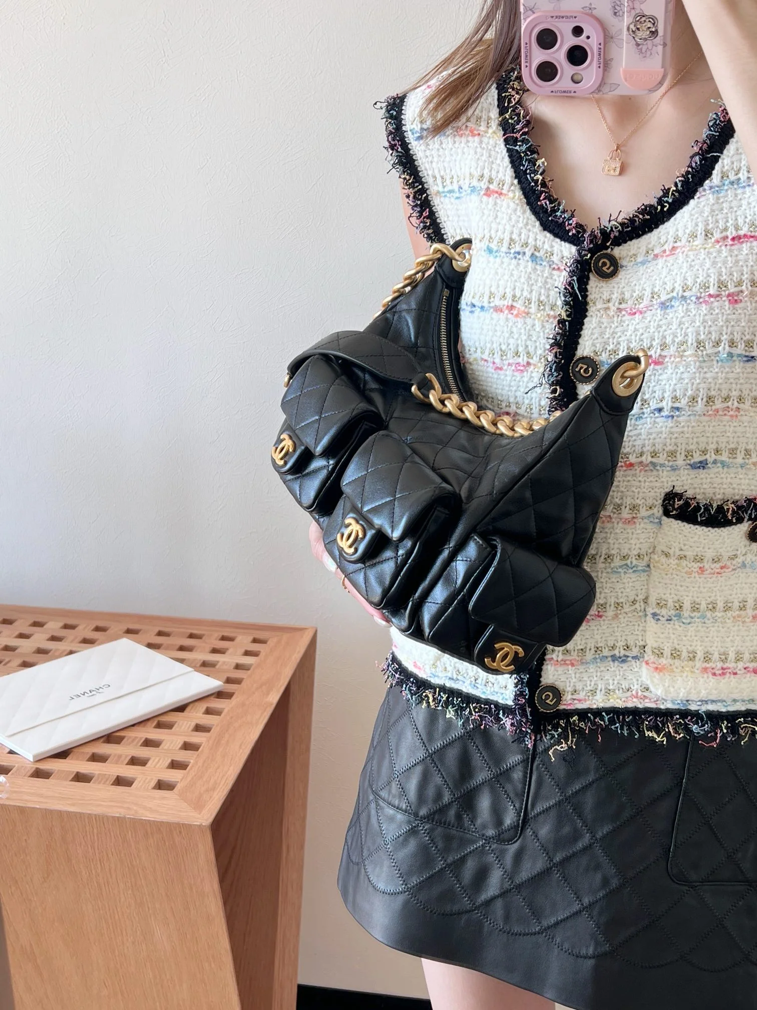 Сумка-хобо Chanel 25c, маленькая, черная, для хобби.