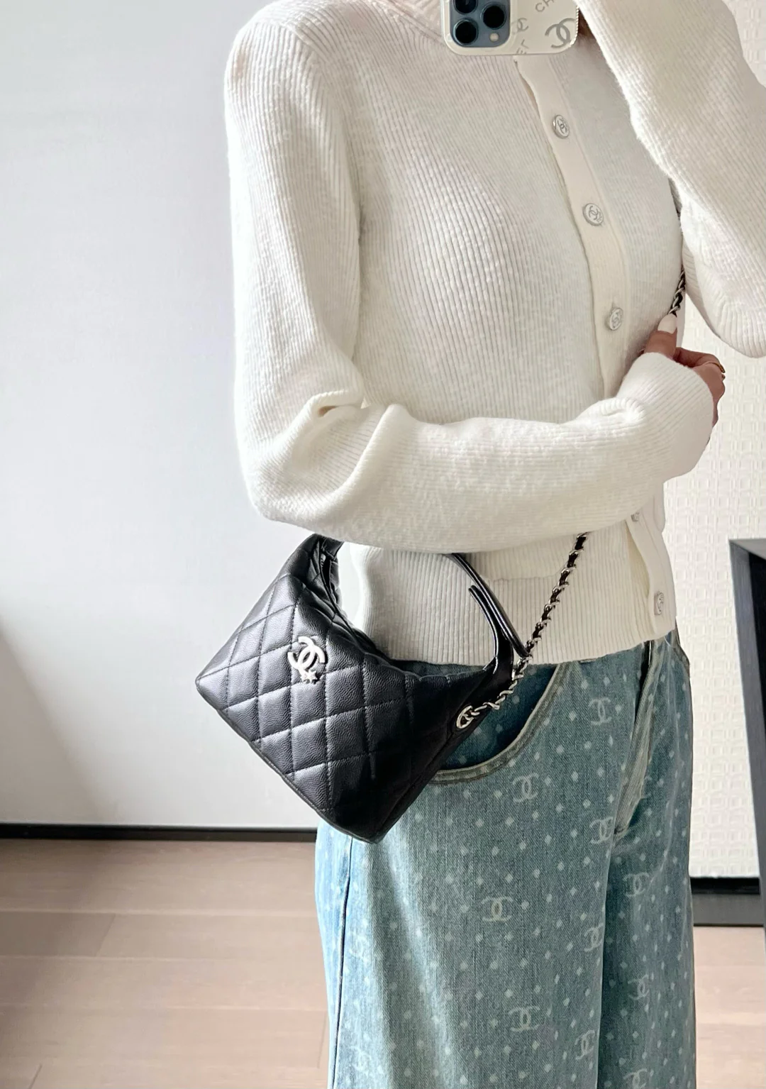 Chanel - Осенне-зимняя сумка для обеда в форме звезды - Черная с пряжкой в ??виде бриллианта