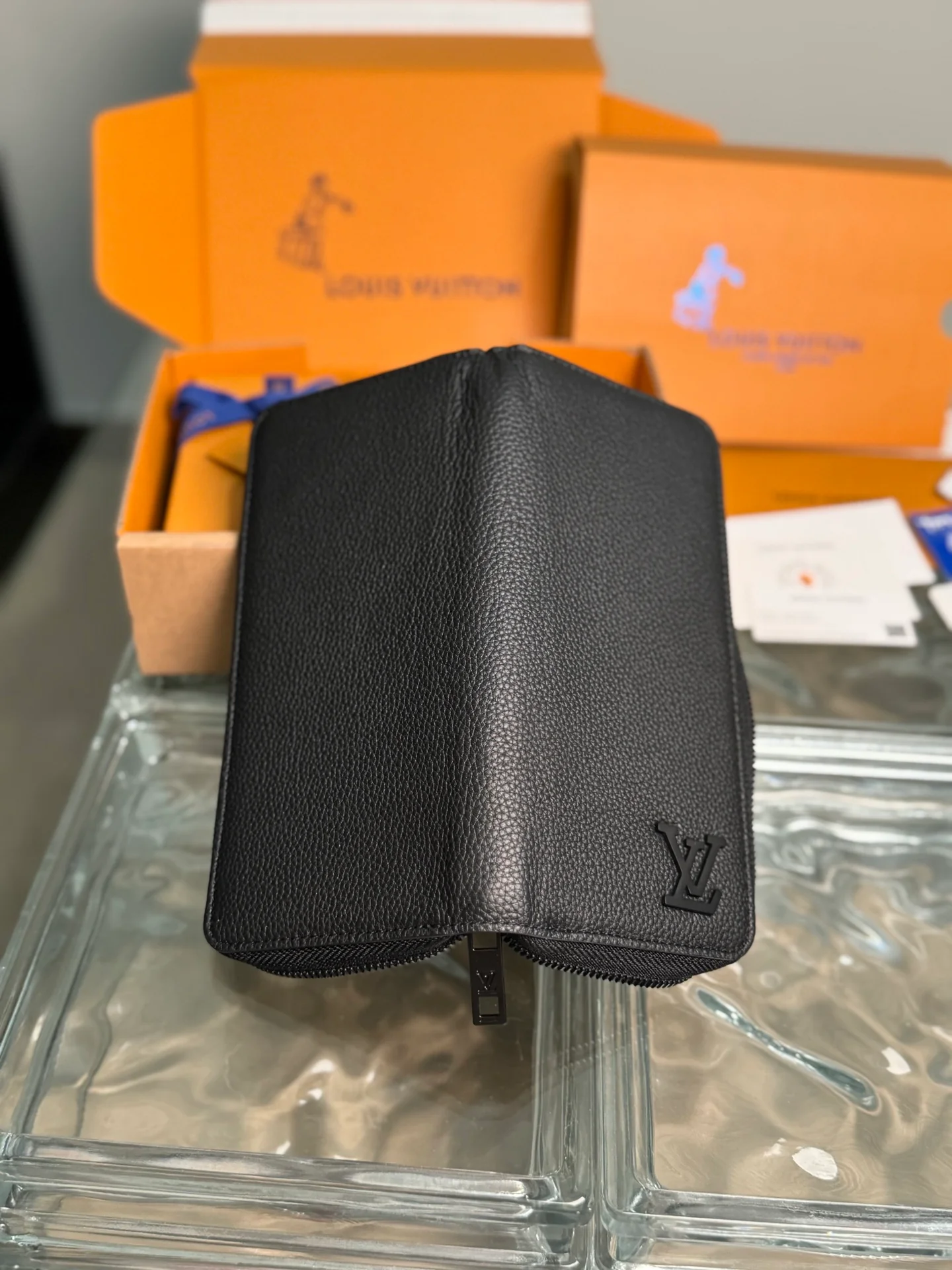 Мужской кошелек LV-m69979-zippy - черный