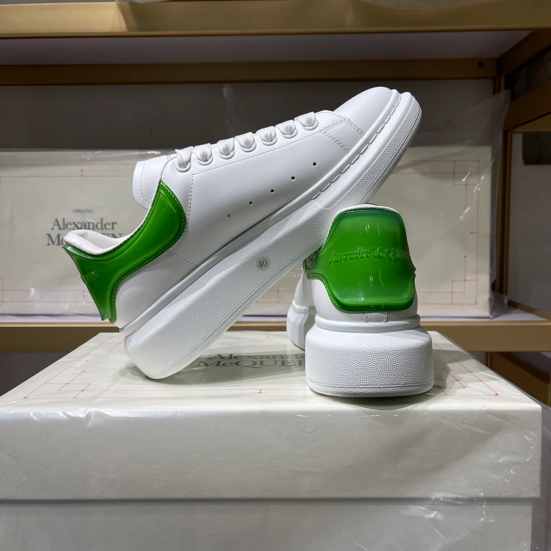 Классические белые кроссовки McQueen - унисекс - темно-зеленый резиновый каблук - премиум-издание