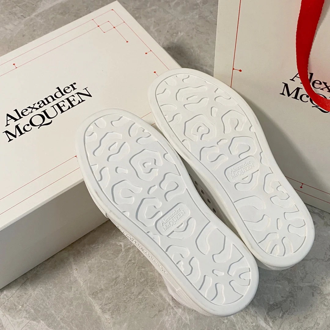 Высокие парусиновые туфли на платформе McQueen - 1