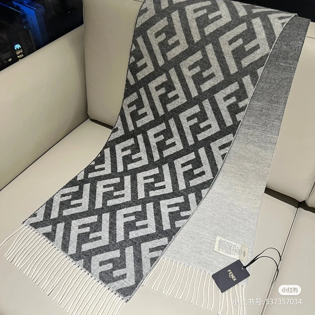 Двусторонний шарф Fendi с градиентным рисунком - 35 см - 190 см - 78 см - Кашемир - 22 см - Шерсть