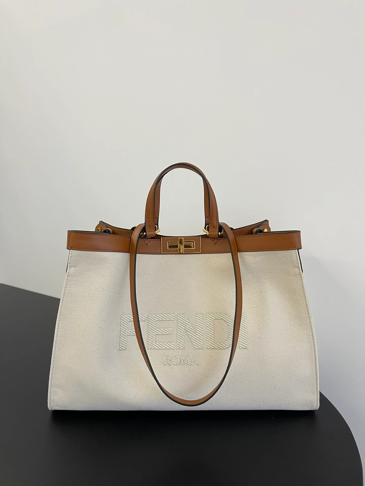 Холщовая сумка-тоут Fendi - цвет Off White