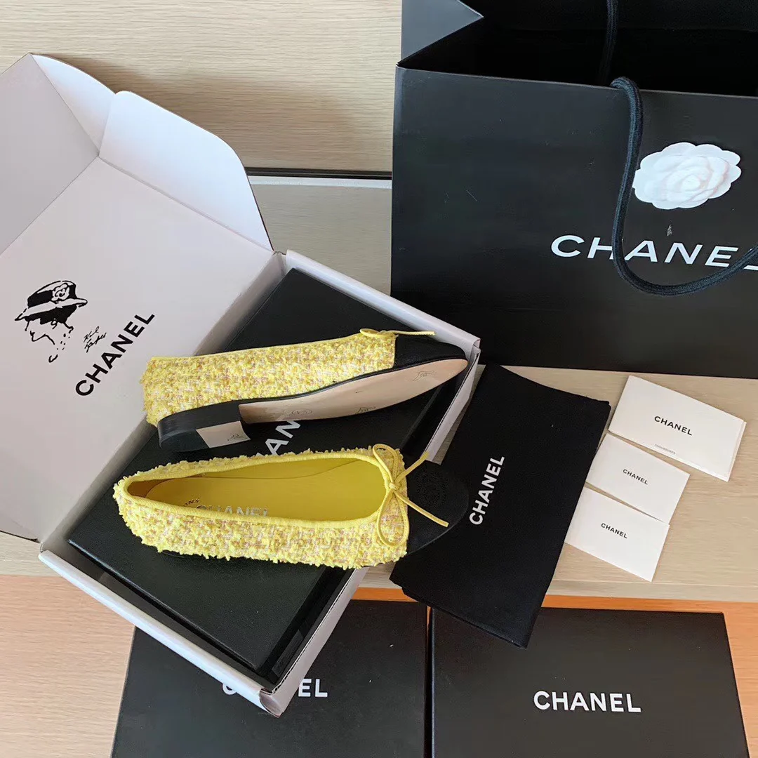 Классические балетки Chanel - желтые