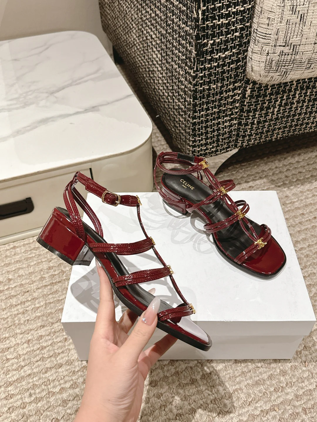 Сандалии Celine Roman 2024 - красные