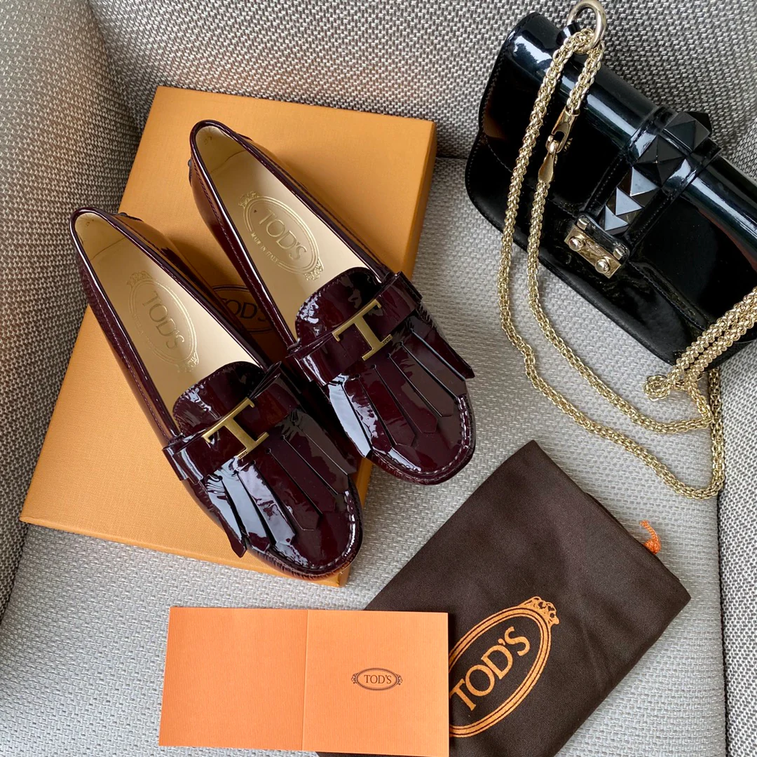 Tods - С кисточками - Футболка оверсайз - Лоферы - Туфли без шнурков