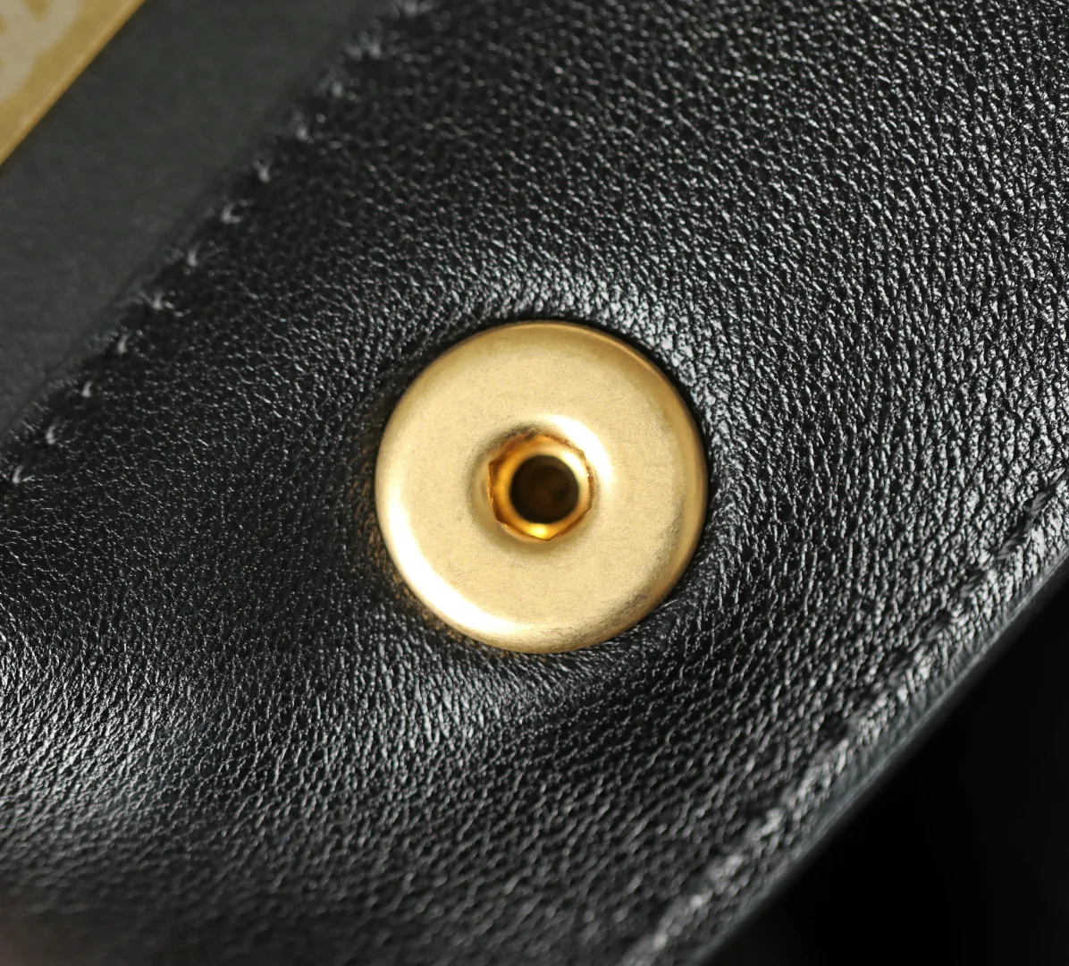 Сумка-хобо Chanel 25p Small Hippie Bag - черная