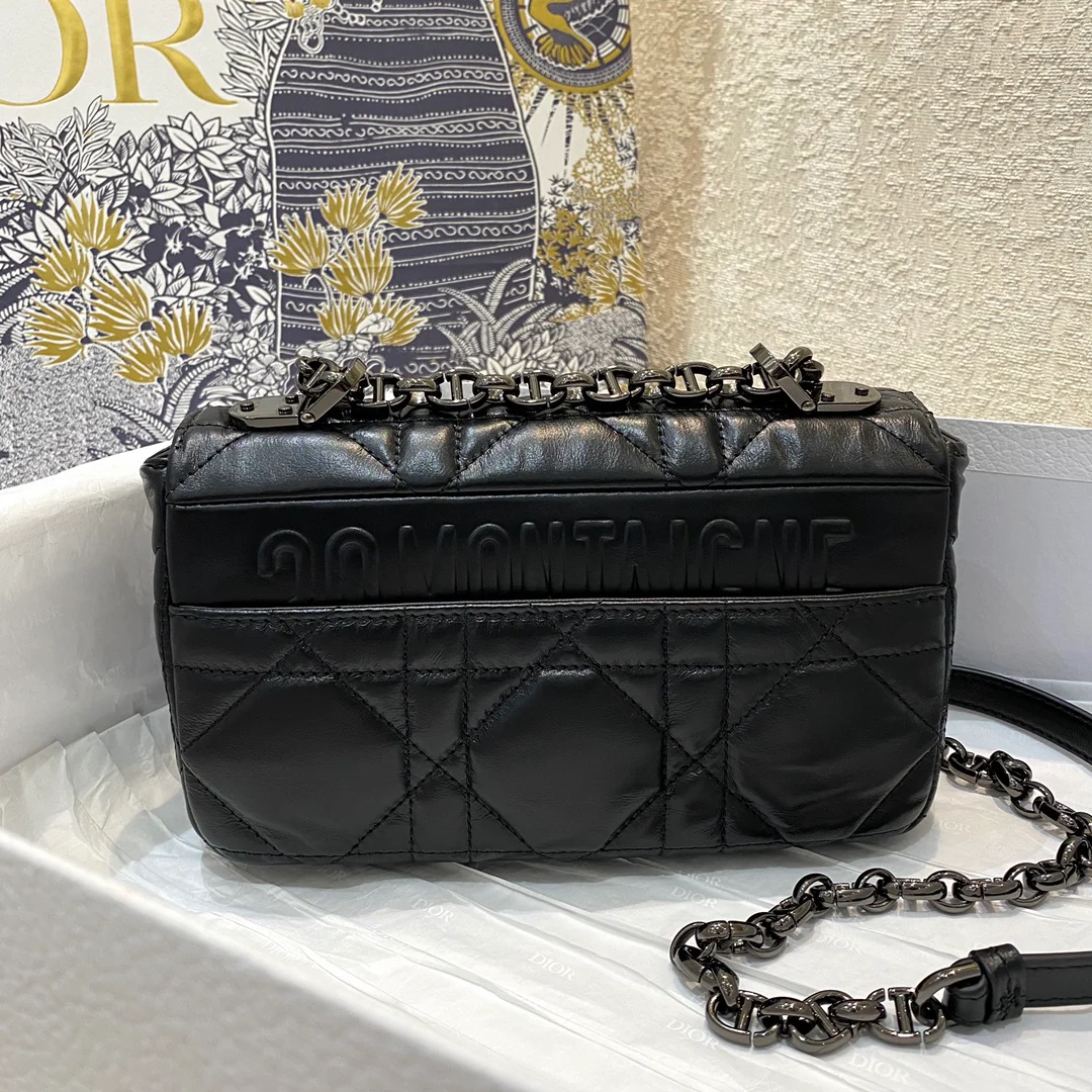 Стеганая косметичка Dior Caro, маленький размер, черная.