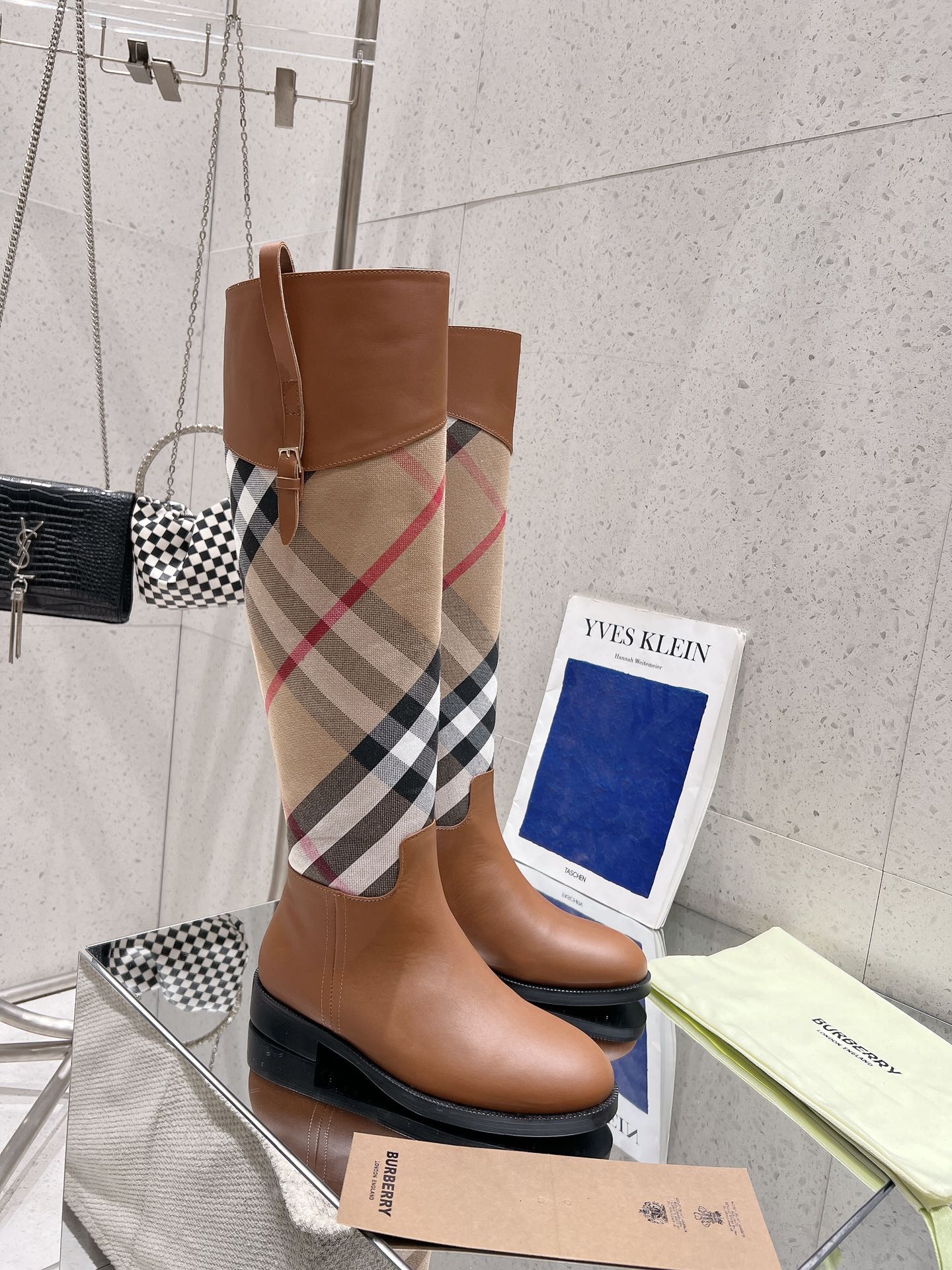 Ботинки Burberry в клетку 2024 года - Кофейно-коричневый