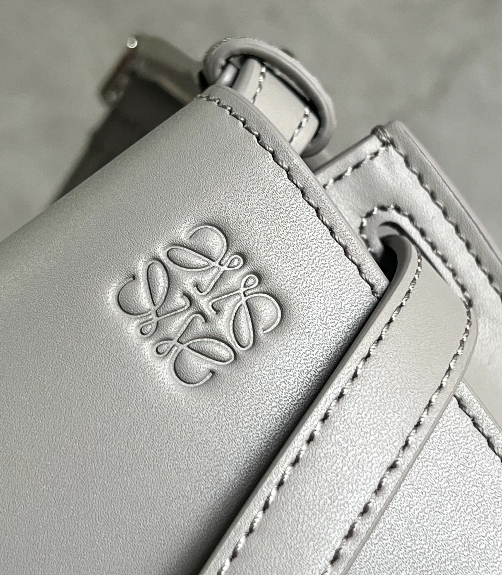 Loewe-gate-dual-grey-mini