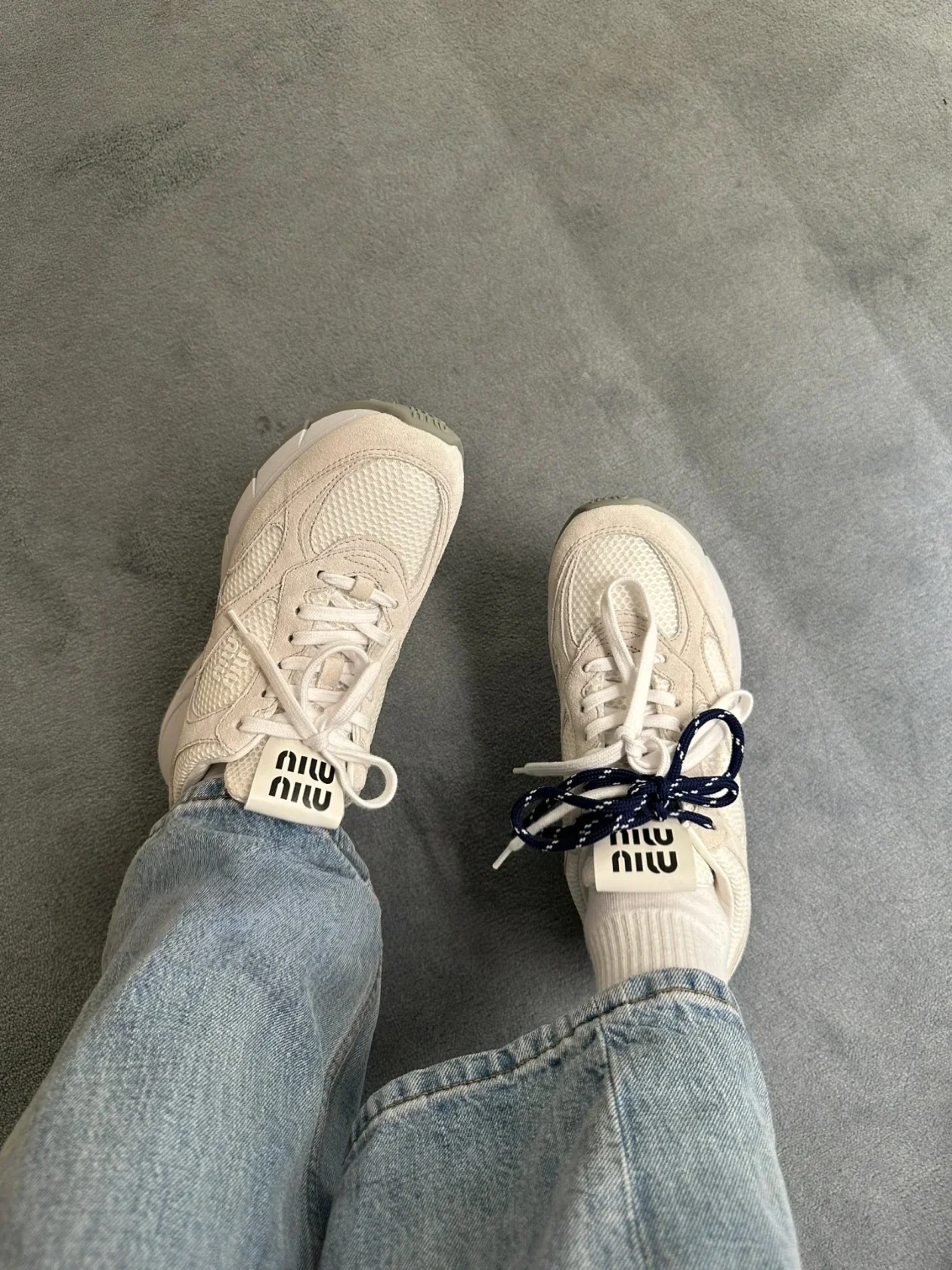 Miu Miu - Массивные туфли - Белые