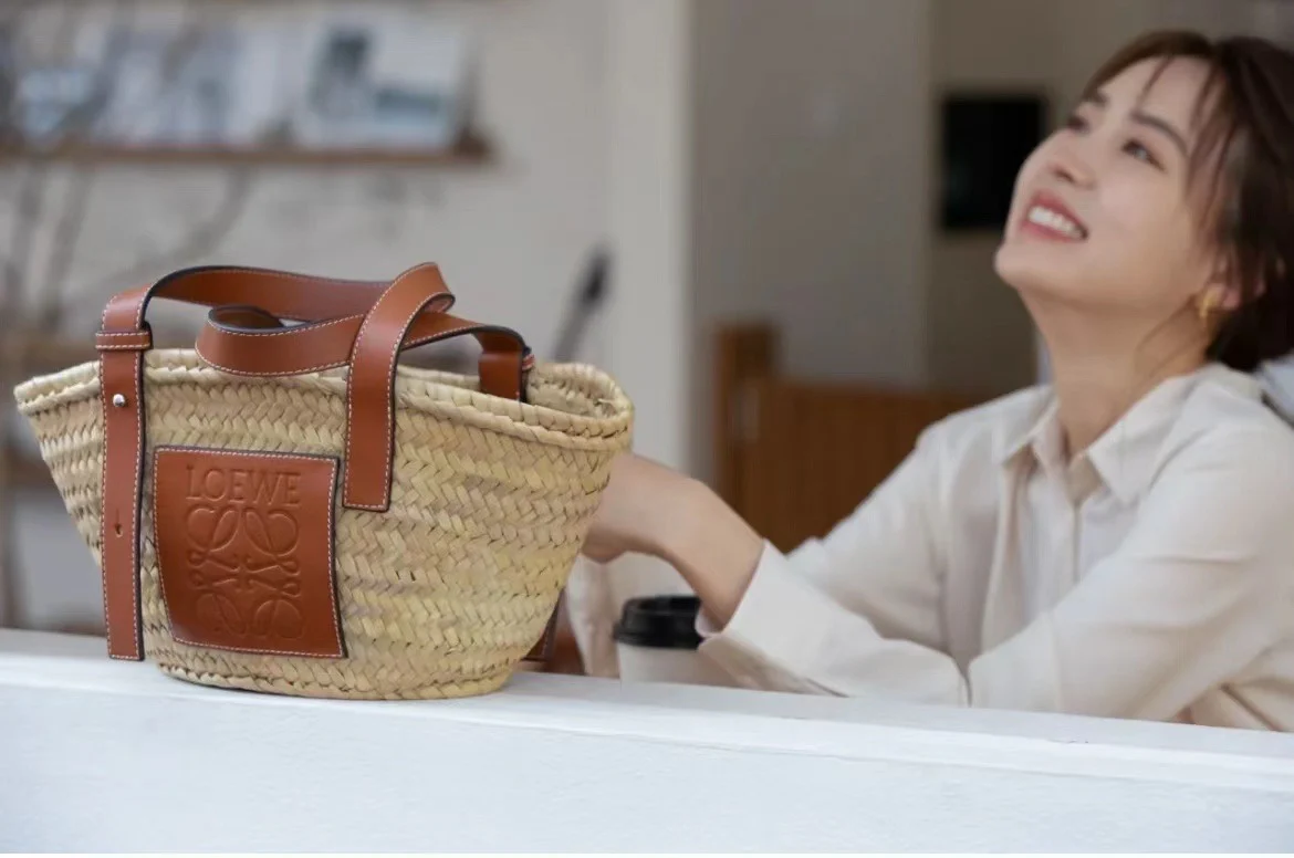 Соломенная сумка Loewe - 33 см - Маленькая - Коричневая