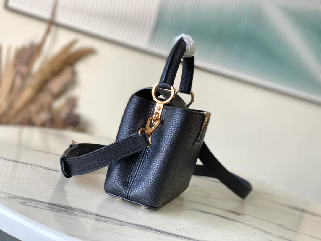 LV-m24729-capucines мини-сумочка-черная