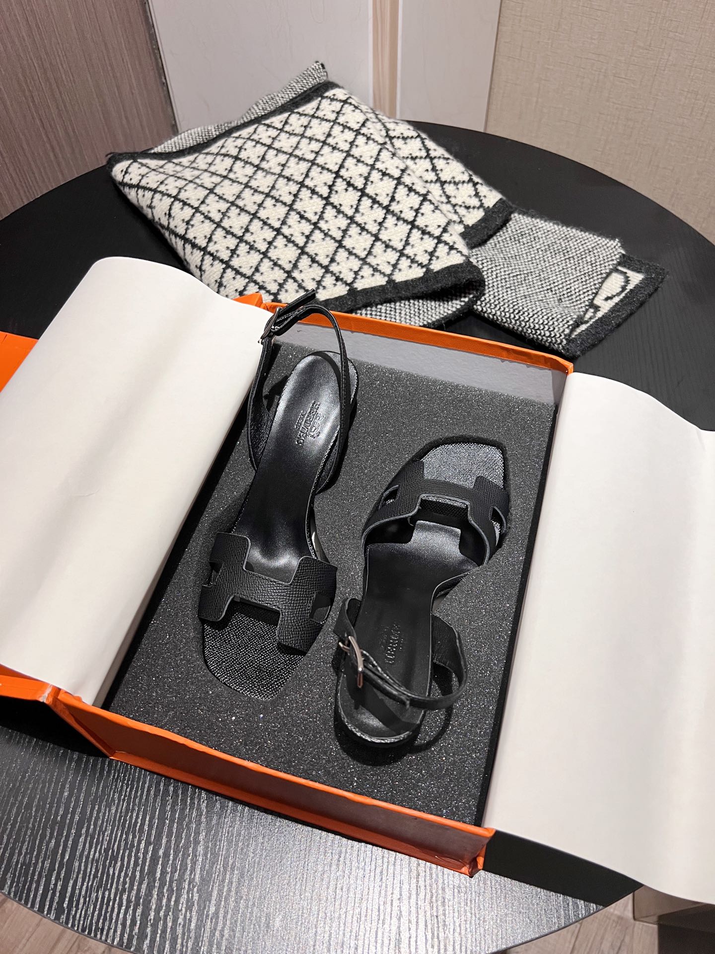 Hermes - Босоножки на высоком каблуке - Черные