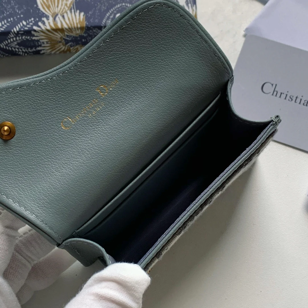 Dior Saddle马鞍小卡包