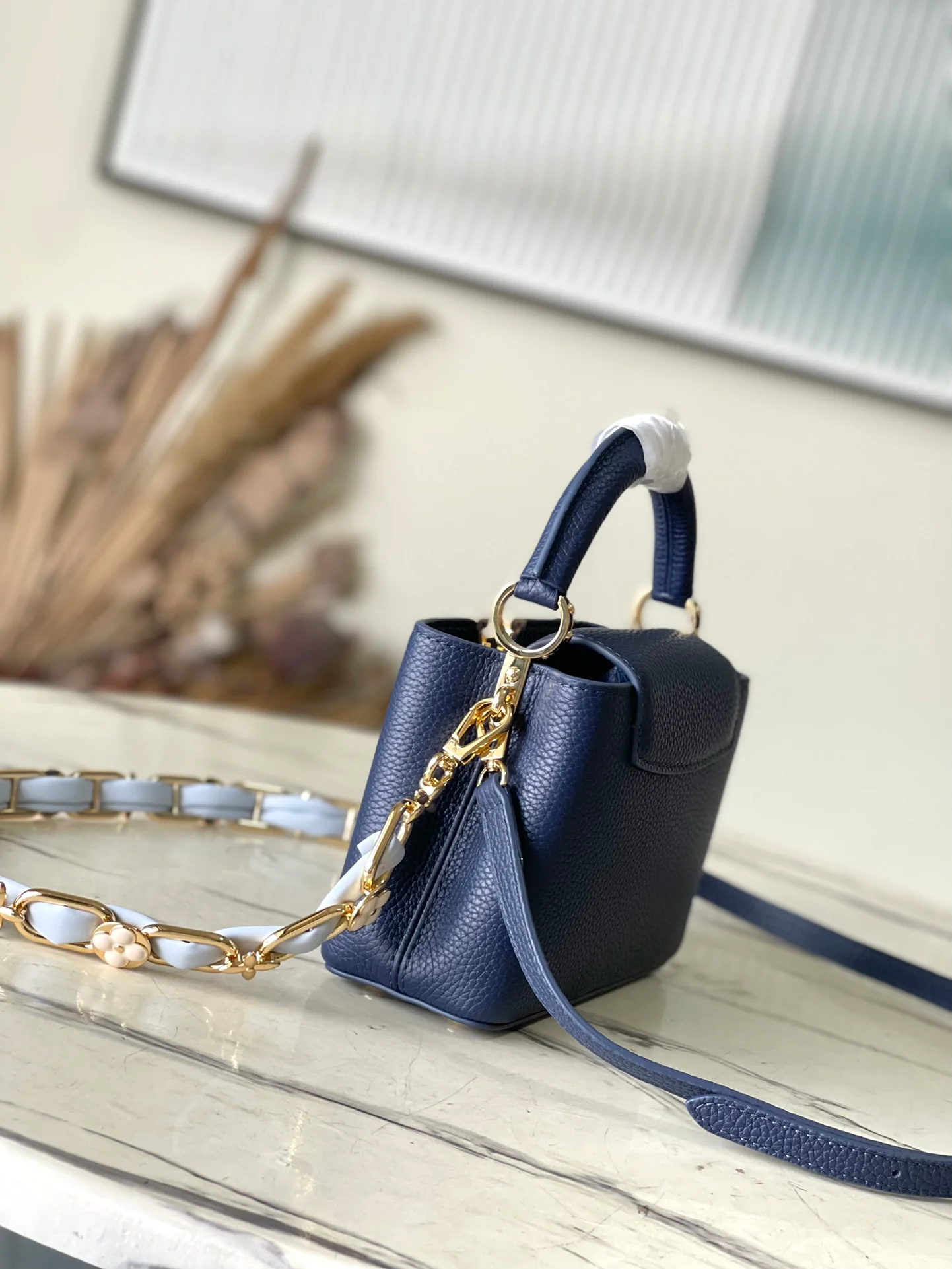 m23199-LV-capucines-mini-handbag/crossbody bag-blue