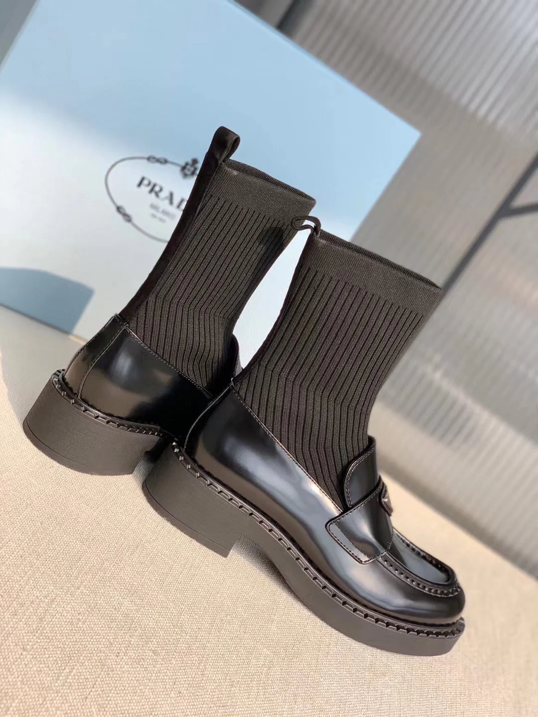 Обувь Prada - Prada - классические ботильоны-носки - лоферы - черные