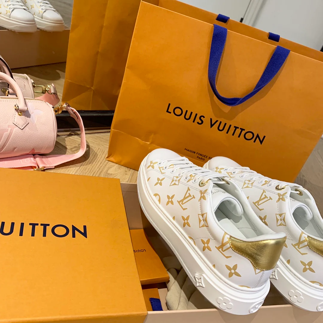 Обувь LV - LV - белые кроссовки - золотые