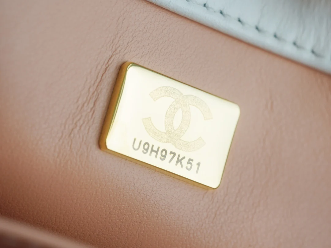 Chanel 24c Double Gold Ball CF Mini 19 White 1