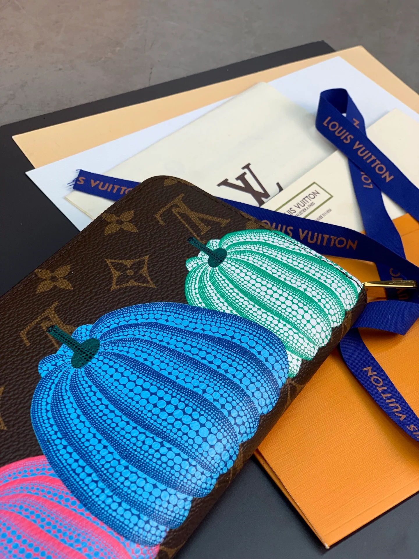 LV-m60017-Pumpkin lv-x-yk Большой кошелек