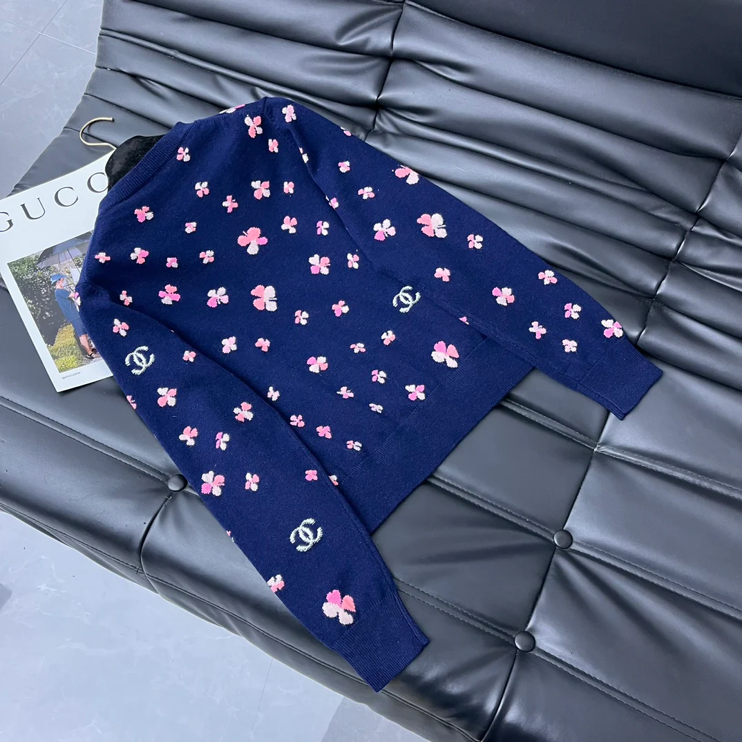 Кардиган Chanel 2403 из жаккардовой вязки с короткими рукавами - синий