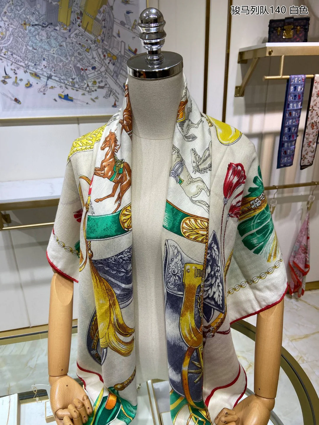 Квадратный шарф Hermes с изображением лошадей - 140 см - 70% кашемир - 30% шелк - белый