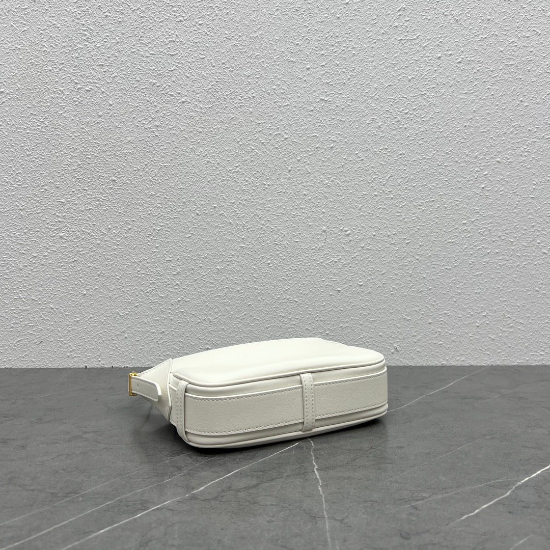 Мини-сумка через плечо Celine Romy - белая