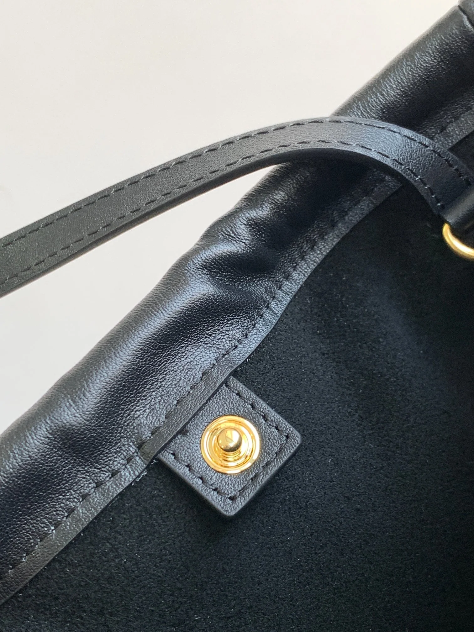 Сумка на завязках Celine Cuir Cabas - Маленькая - Черная