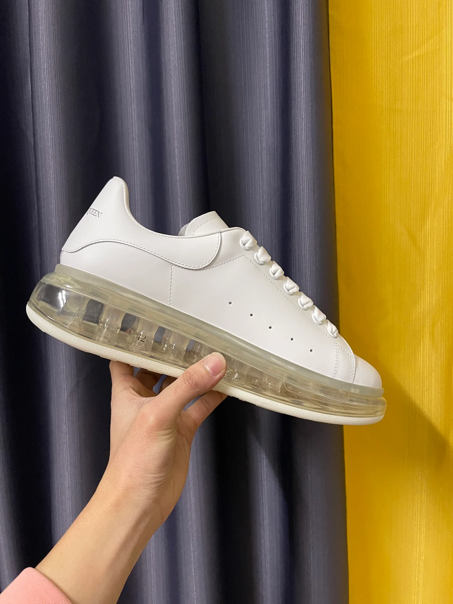 Классические белые кроссовки McQueen - унисекс - полностью из белой кожи с белой воздушной подушкой