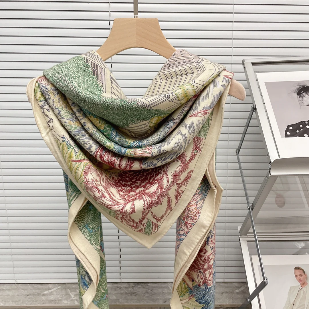 Большой двусторонний шарф Hermes - 136 см - 30 - Шелк 70 - Шерсть 7