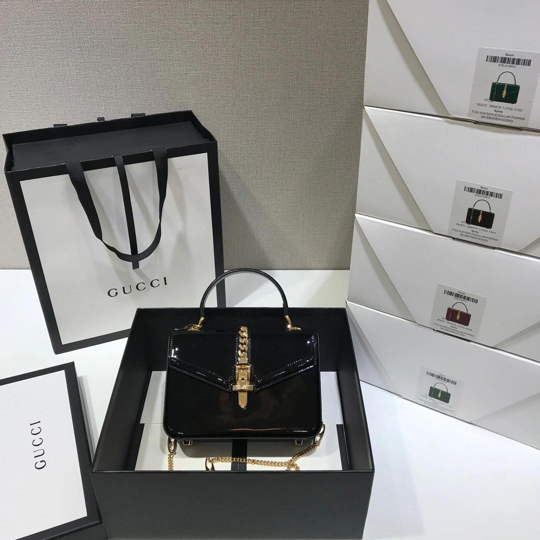 Сумка Gucci Retro с цепочкой