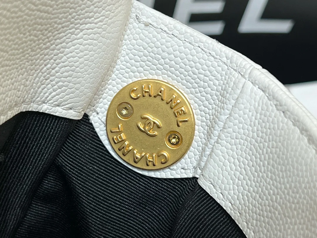 Сумка Chanel CF с цепочкой и монетами - зернистая телячья кожа - белая