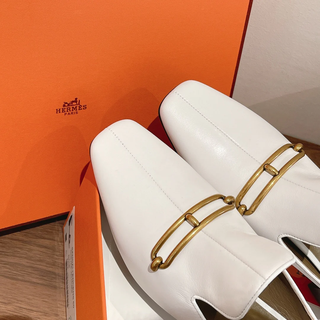 Hermes - Muller Low-Heeled Half Slip-On - 2