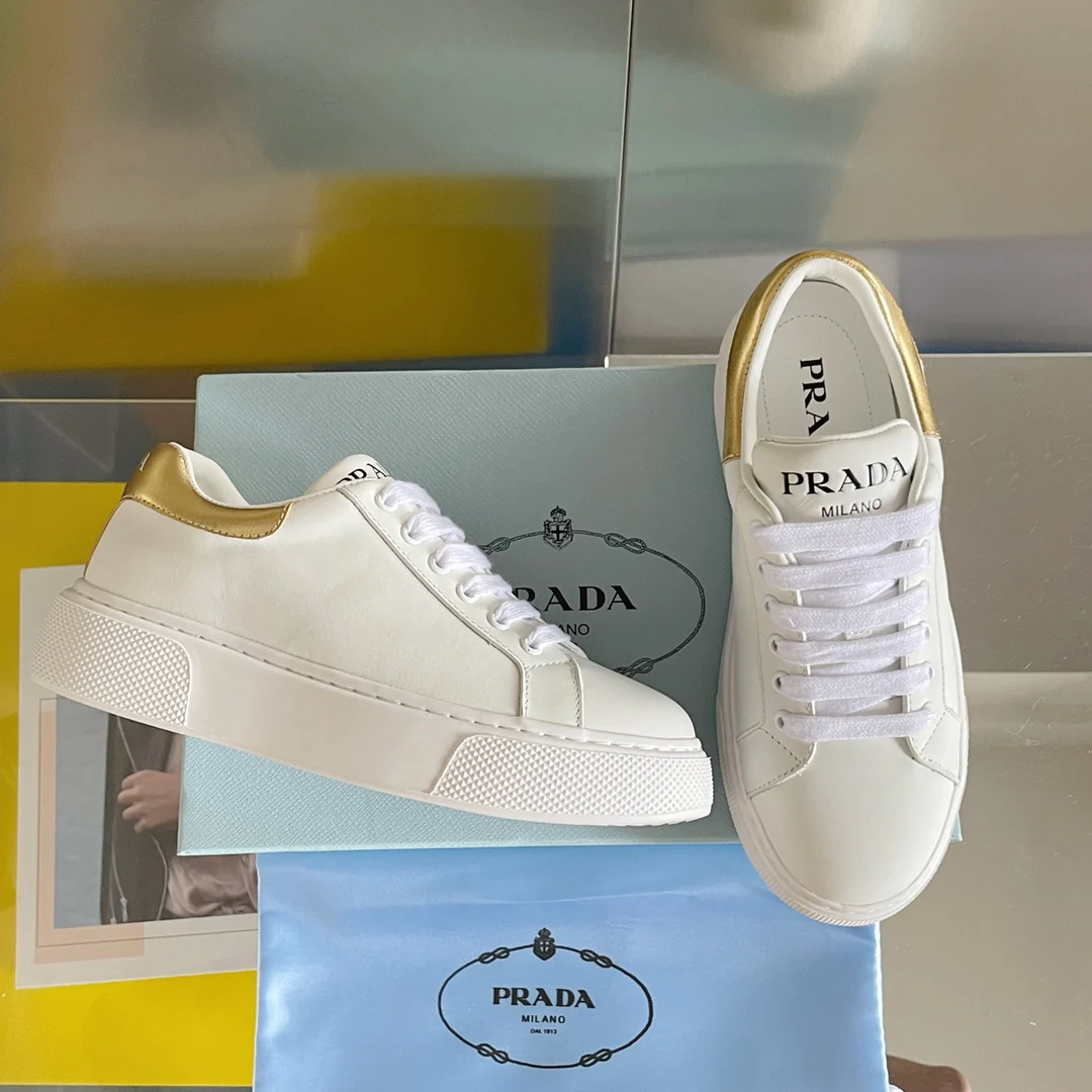 Новые поступления Prada ранней весной 2022 года - Повседневные туфли на платформе - 7