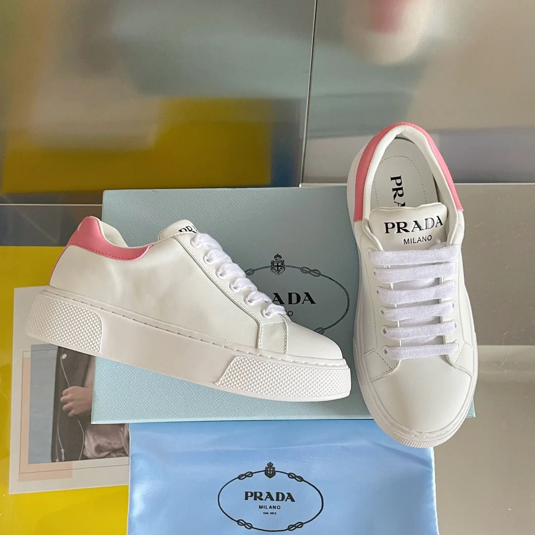 Новые поступления Prada ранней весной 2022 года - Повседневные туфли на платформе - 9