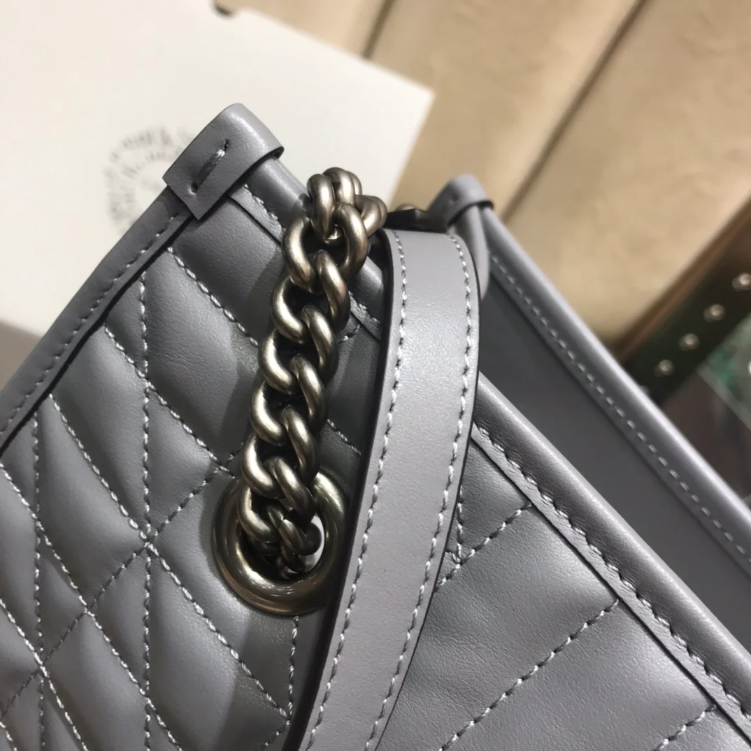 Маленькая сумка-шоппер Gucci Marmont из геометрической серии - 2 шт.