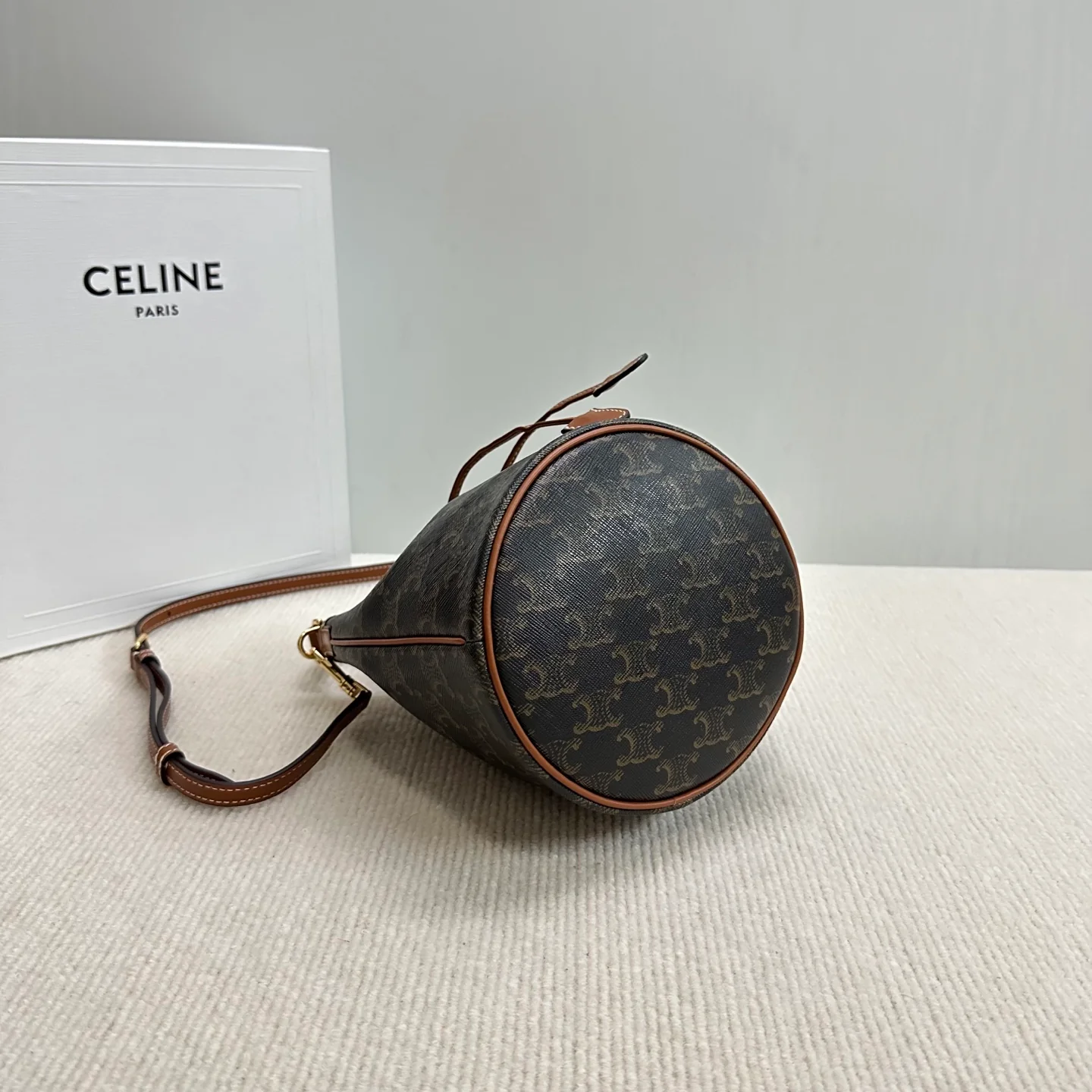 Сумка-ведро Celine Clara на завязках - маленькая