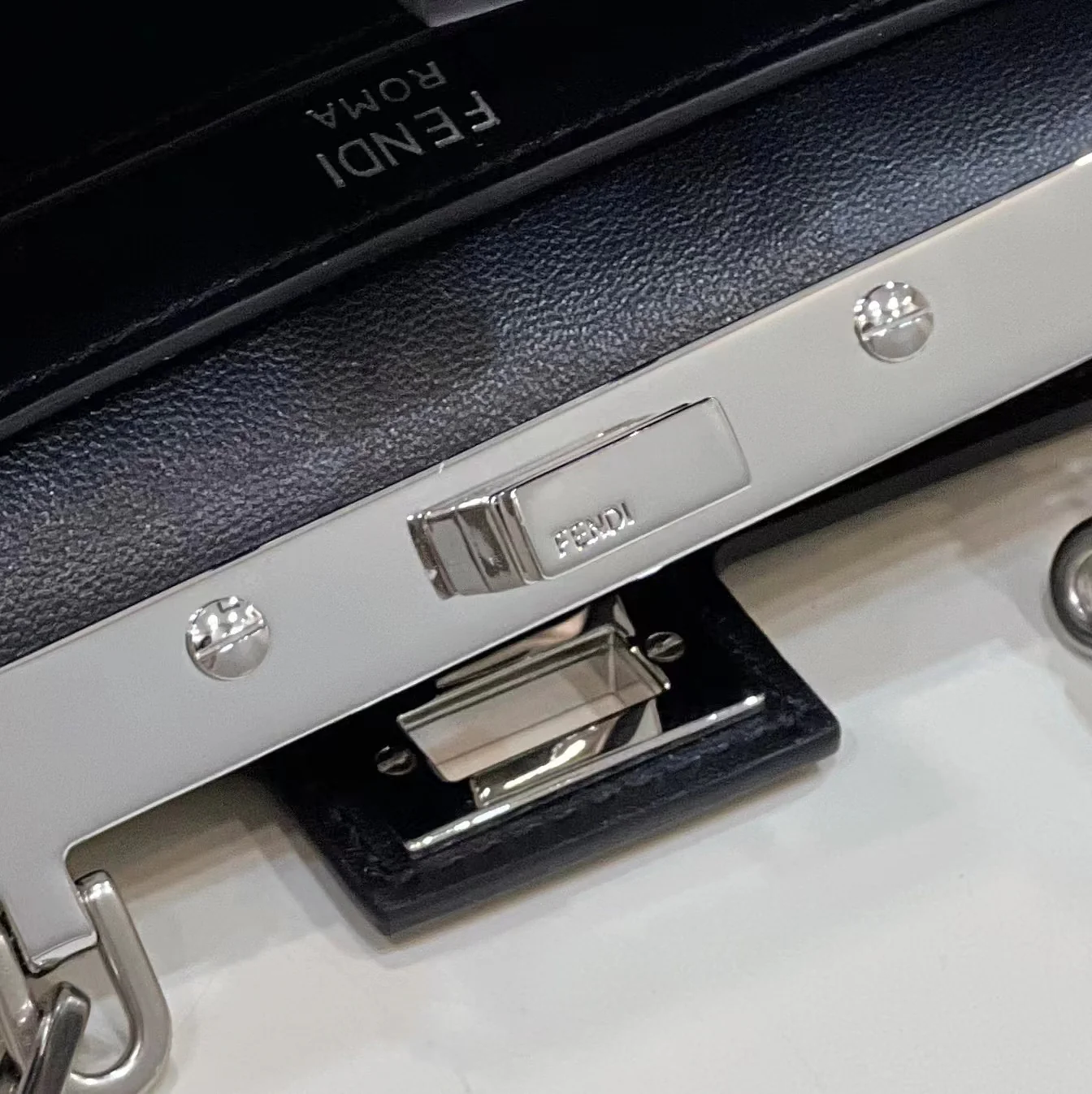 Fendi Peekaboo Cut Small Black