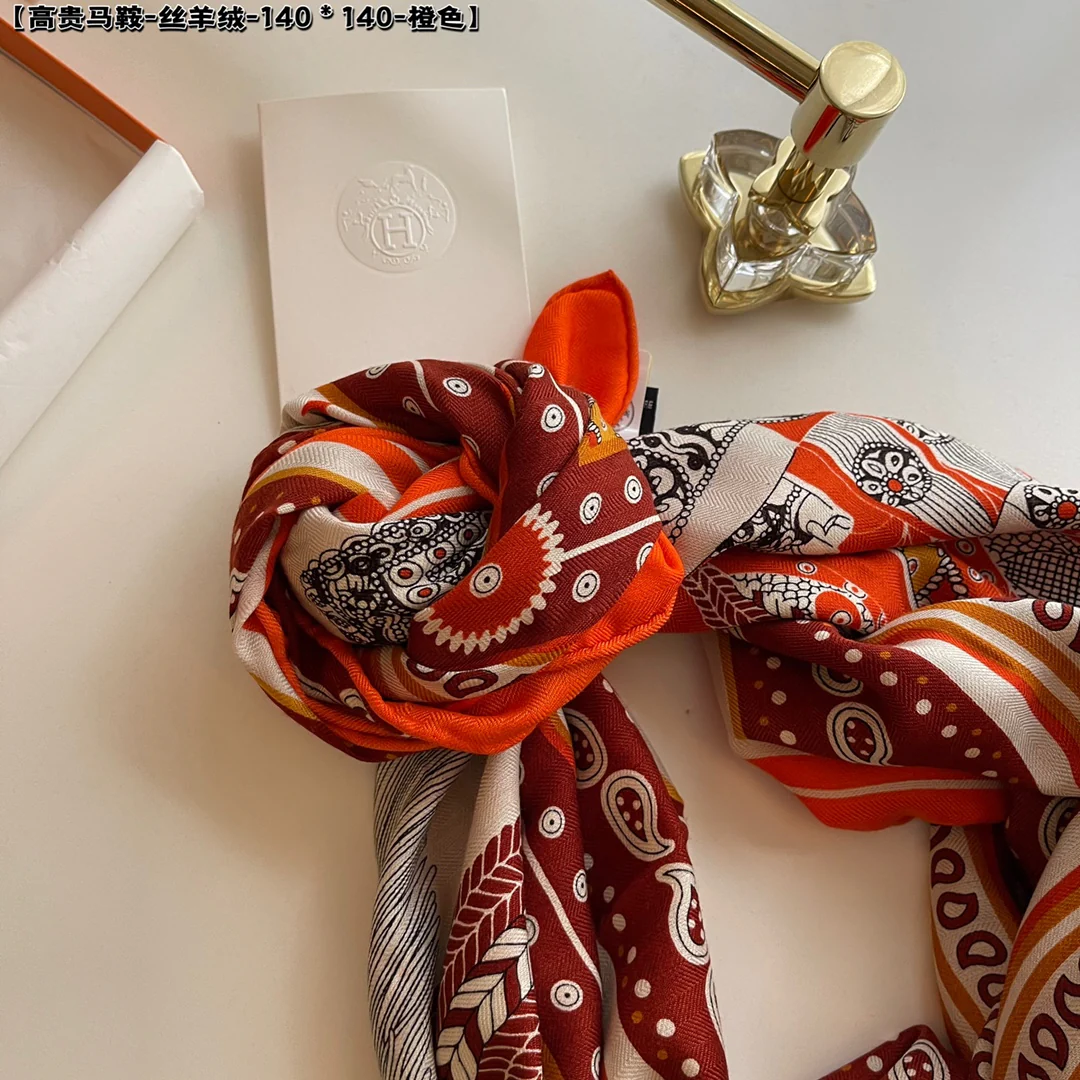 Hermes - Элегантное седло - 140 шелково-кашемировый платок