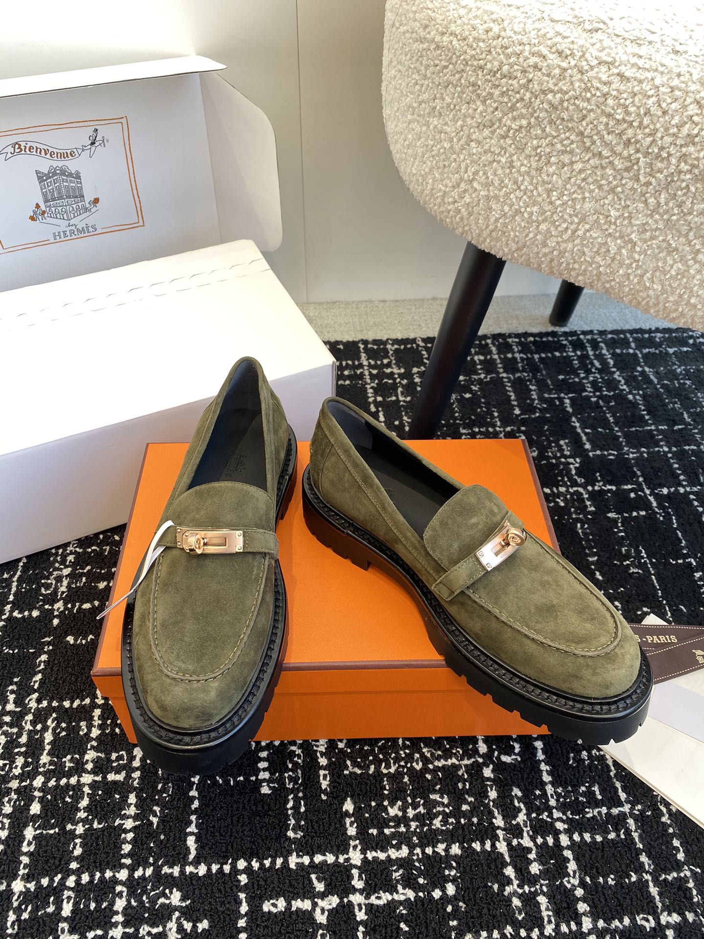 Лоферы Hermes Kelly Buckle 2024 - зеленые