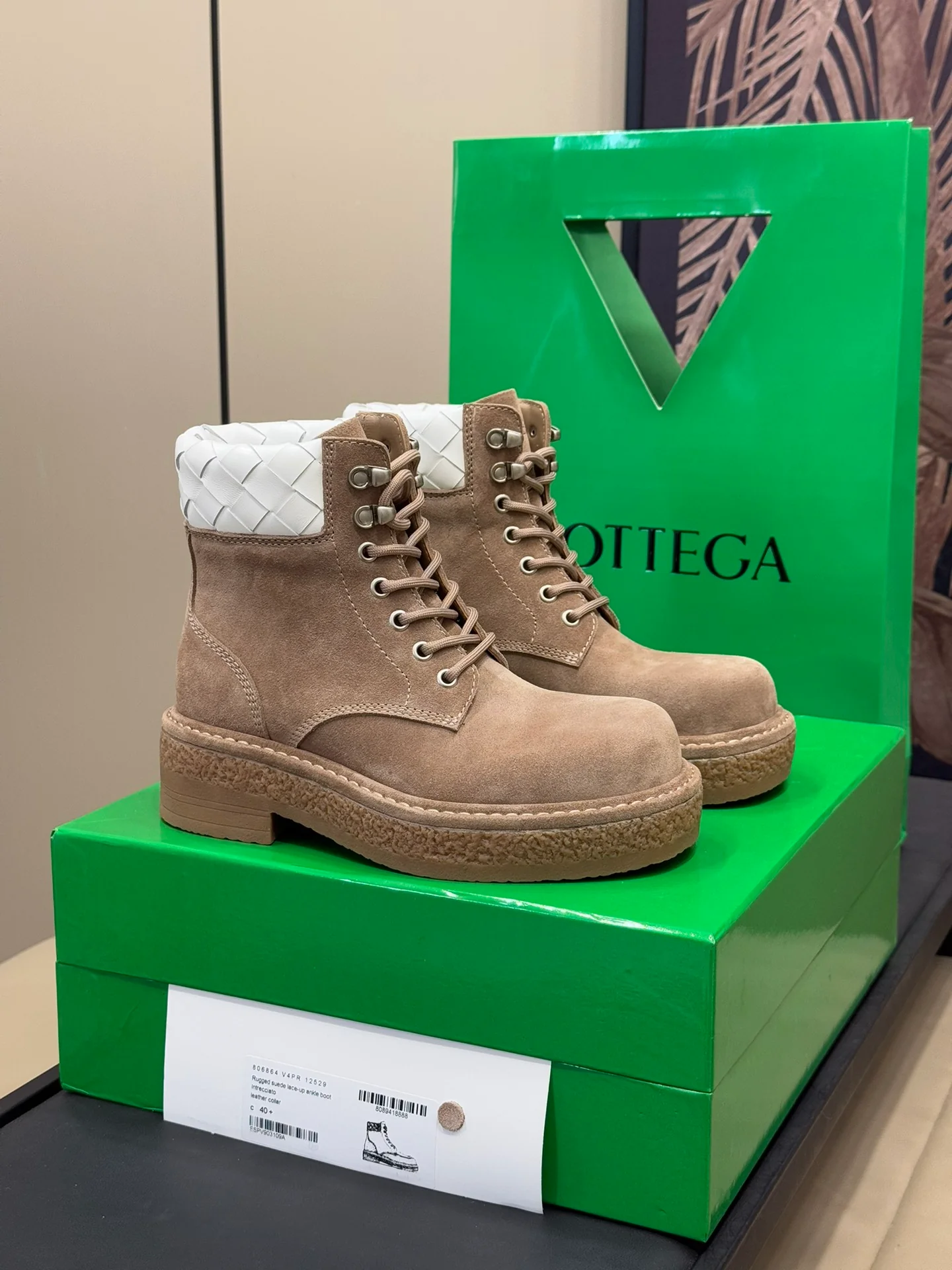 Замшевые ботинки BV-2024 в клетку - темно-коричневые