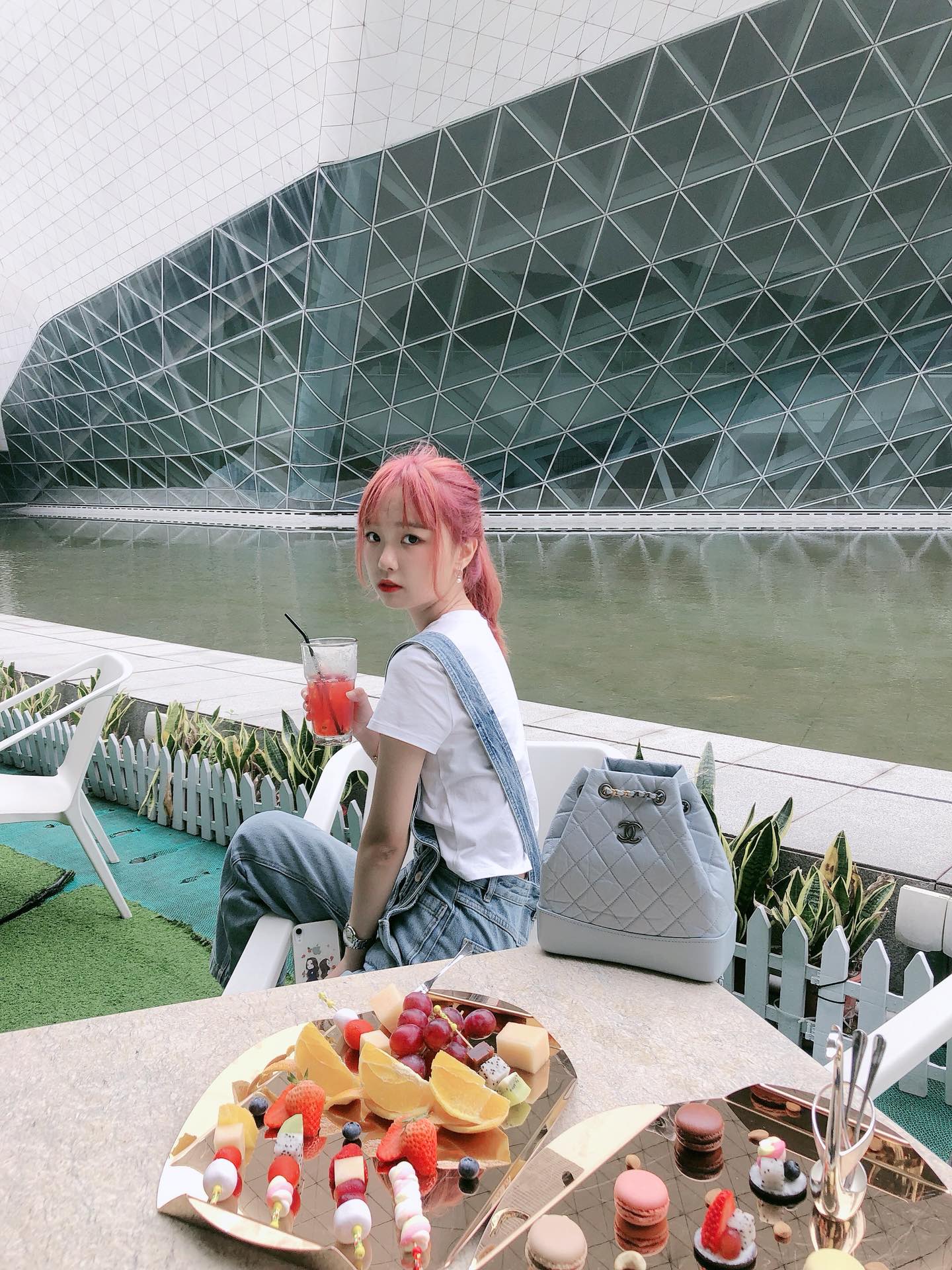 Chanel - Изображение рюкзака взято из интернета (для справки)