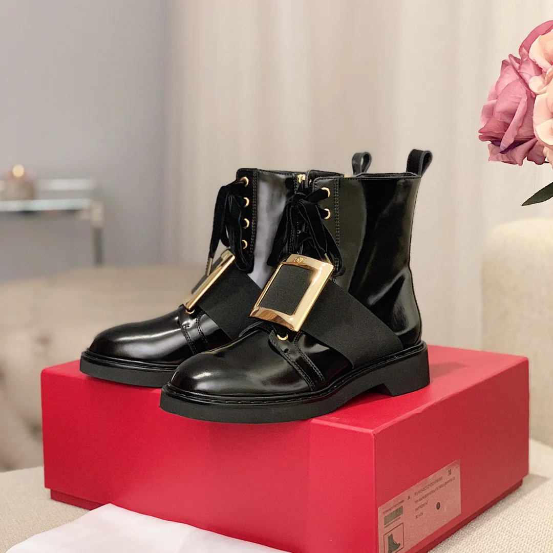 Обувь RV - 22ss - Ботильоны на плоской подошве, украшенные стразами - в стиле Юань Шаньшань.