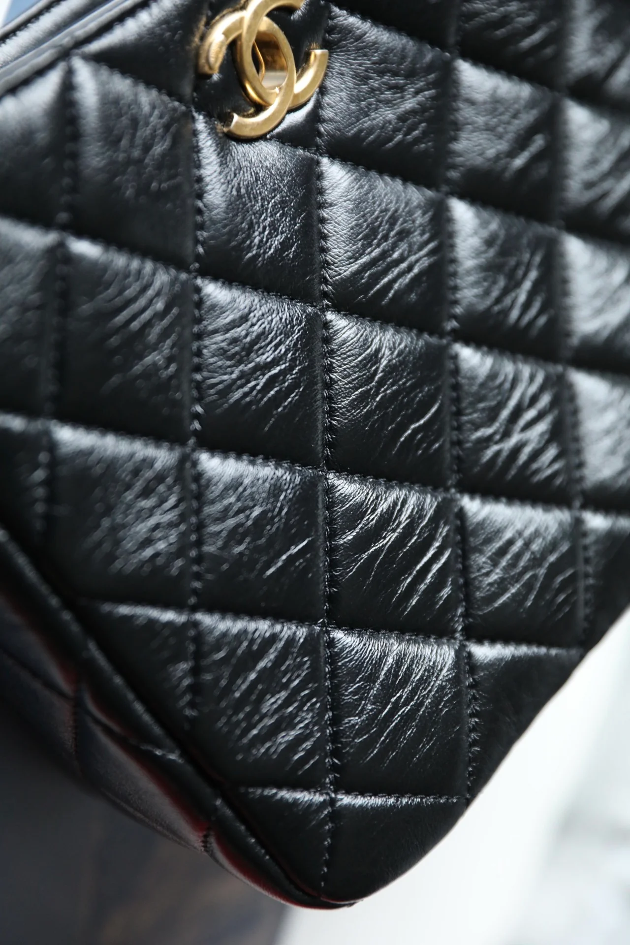 Коллекция Chanel Весна/Лето 2022 - Сумка-хобо