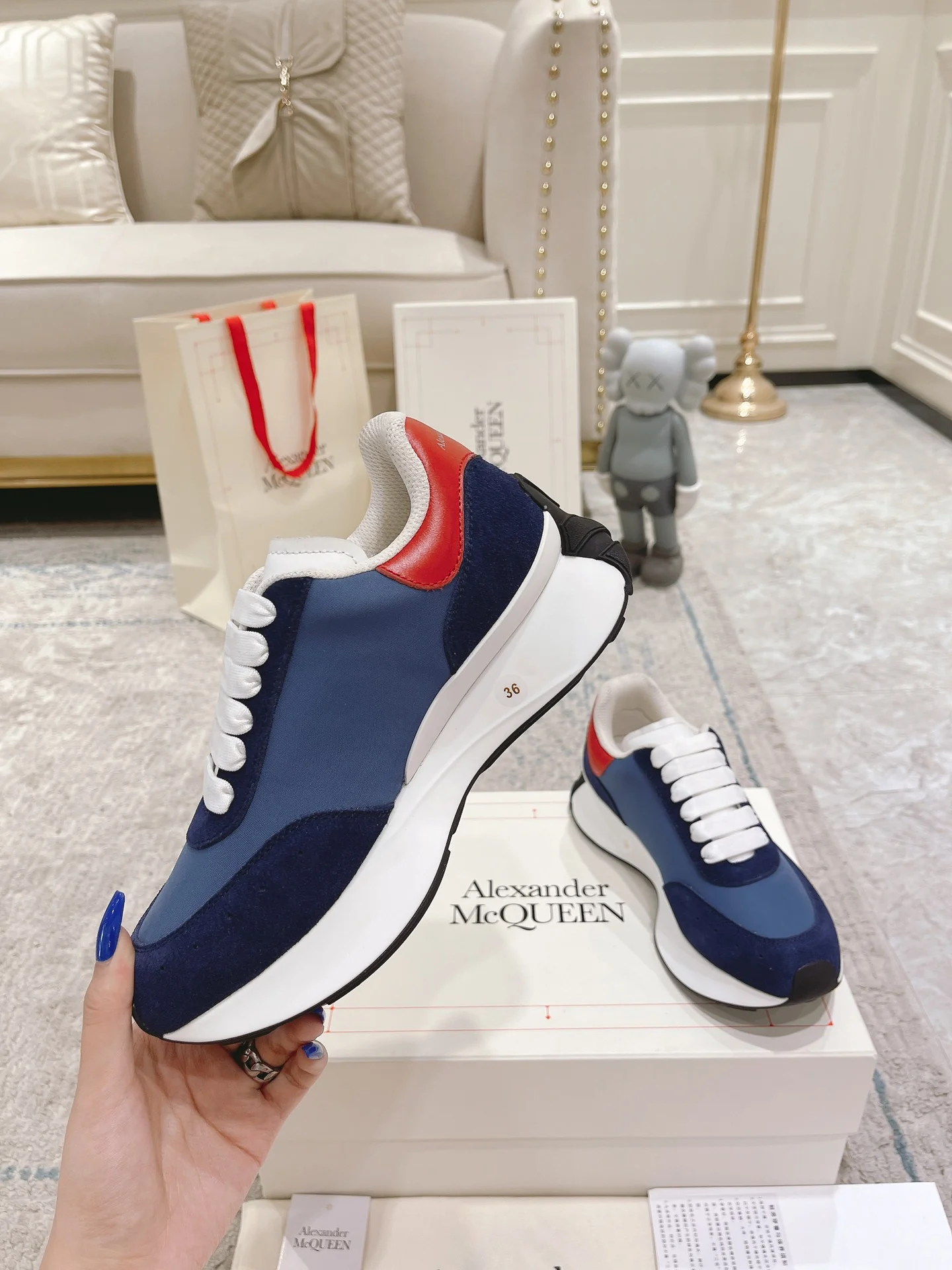 Новейшие белые кроссовки на платформе McQueen 2022 года с надписью - унисекс